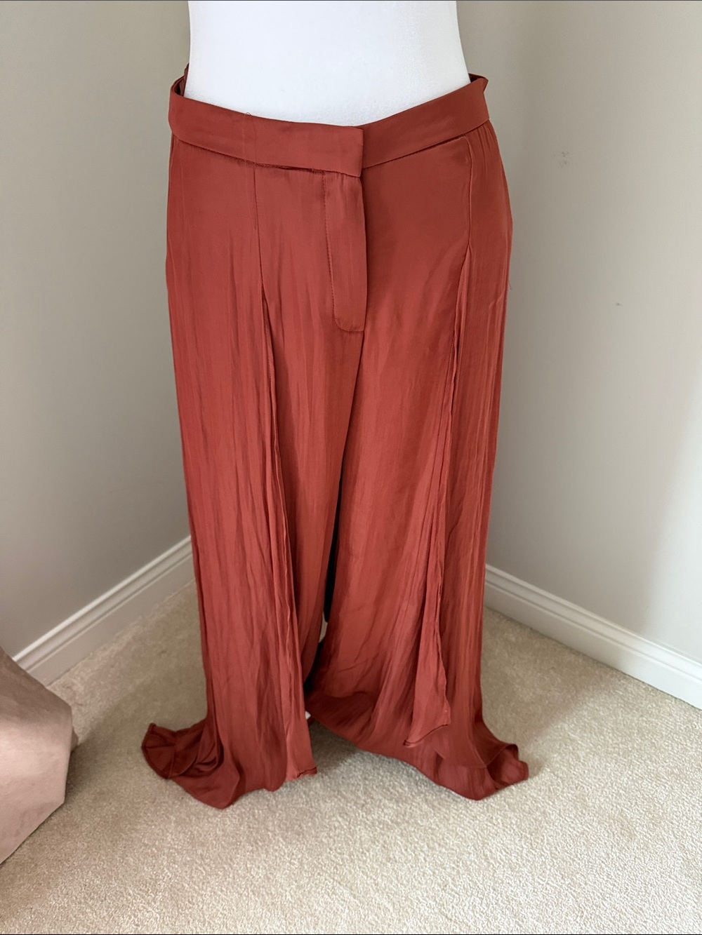 Zara Wide-Leg Flowing Pants in Rust Red